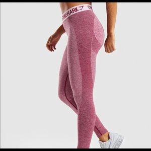 ✨EUC GYMSHARK RUBY MARL FLEX LEGGINGS✨